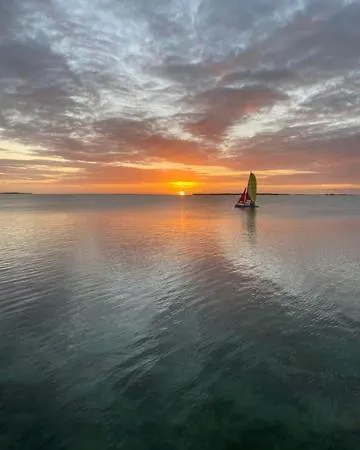 Bahia Bay Resort